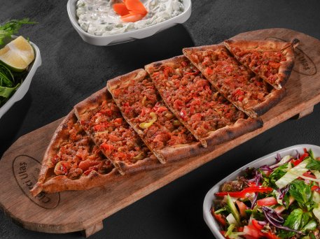 KIYMALI PİDE